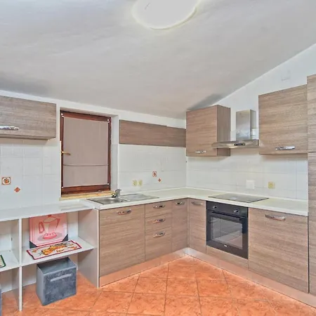House Natasa 2133