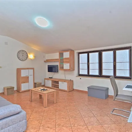 Ferienhaus House Natasa 2133