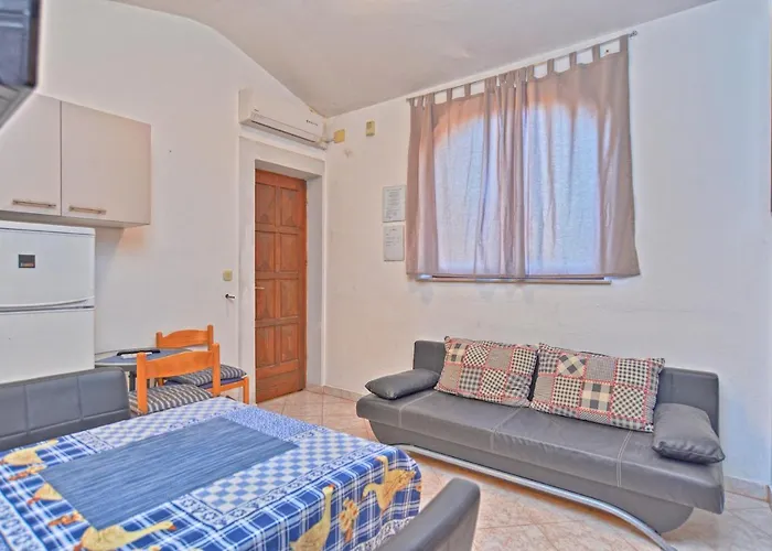 Vakantiehuis House Natasa 2133 Pula