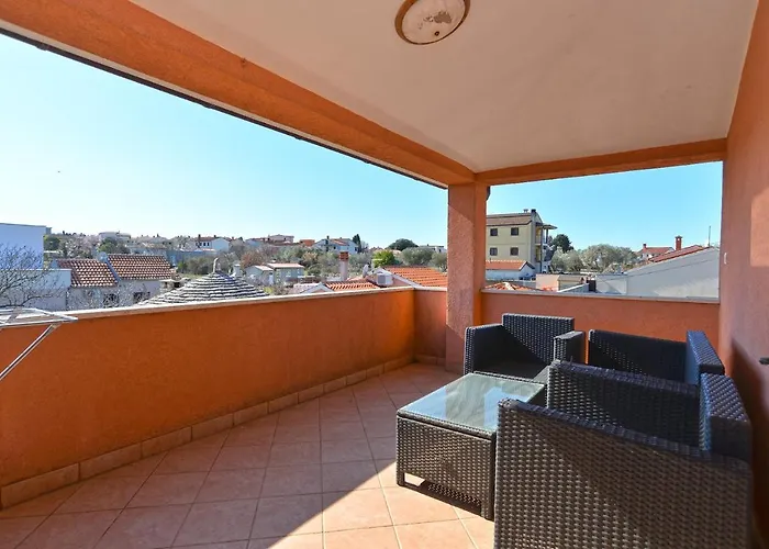 Vakantiehuis House Natasa 2133 *