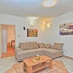 度假居 House Natasa 2133